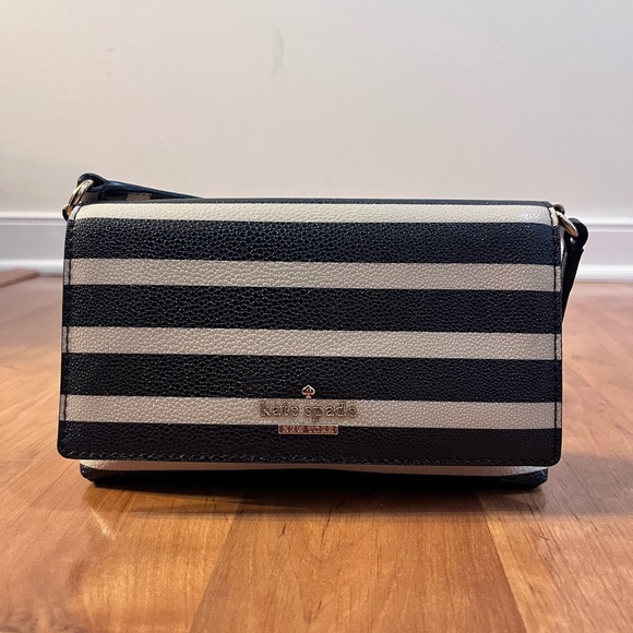 kate spade Handbags - Kate Spade Navy and White Striped Crossbody Bag